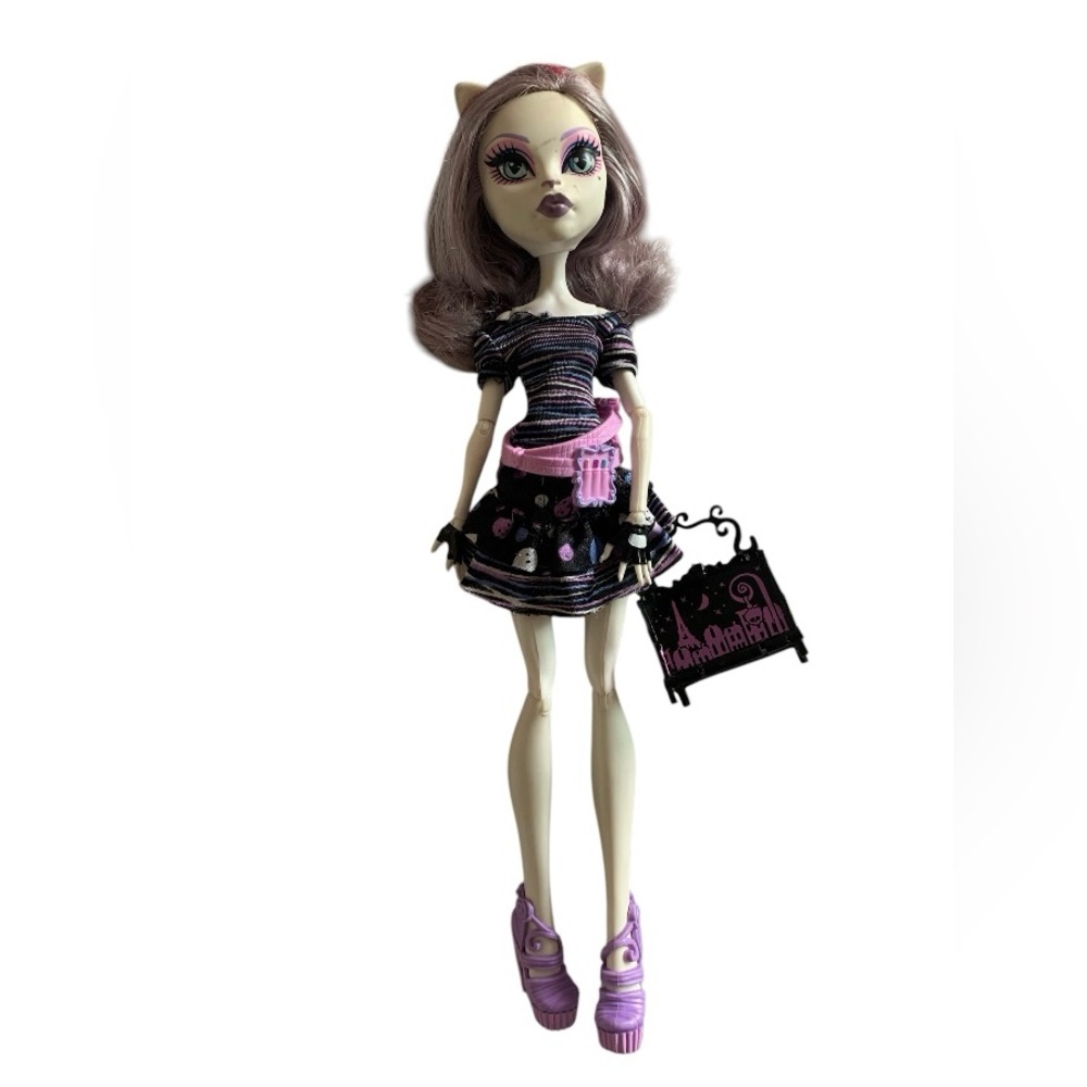 Monster High Scaris Catrine Demew Mattel Collectible Toy Doll